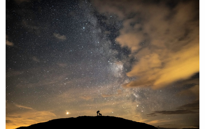 fot. Ben Bush, Ben, Floys & the Core, 1. miejsce w kategorii People and Space / Insight Investment Astronomy Photographer of the Year 2019
