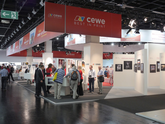 Stoisko Cewe prezentuje się imponująco