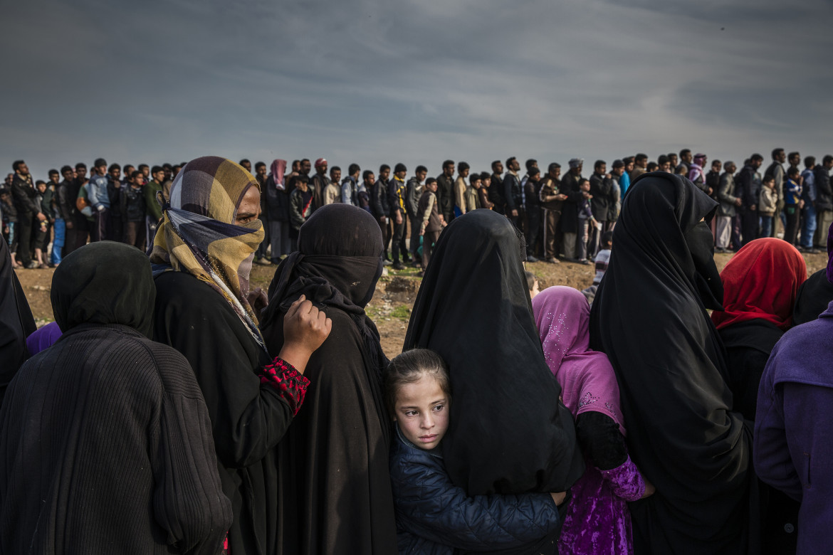 © Ivor Prickett (The New York Times), "The Battle for Mosul"  - I miejsce w kategorii GENERAL NEWS STORIES / Na początku lipca, po miesiącach walk, rząd Iraku ogłosił, że miasto Mosul zostało w pełni wyzwolone od ISIS, chociaż konflikt trwał nadal w zakamarkach miasta. Tysiące cywilów zginęło podczas bitwy o Mosul, podczas gdy duże obszary miasta zostały zniszczone.