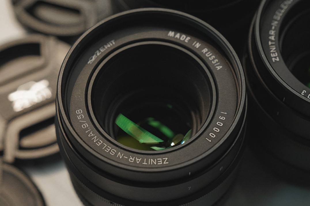Zenit Selena 58 mm f/1.9 - kolejny obiektyw na horyzoncie