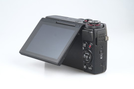 Canon PowerShot G7 X - ekran odchylany