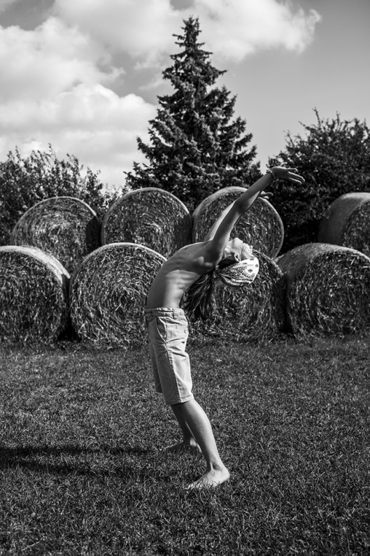 I am Waldviertel, Carla Kogelman | Lea ćwiczy akrobatykę. Merkenbrechts, sierpień 2017