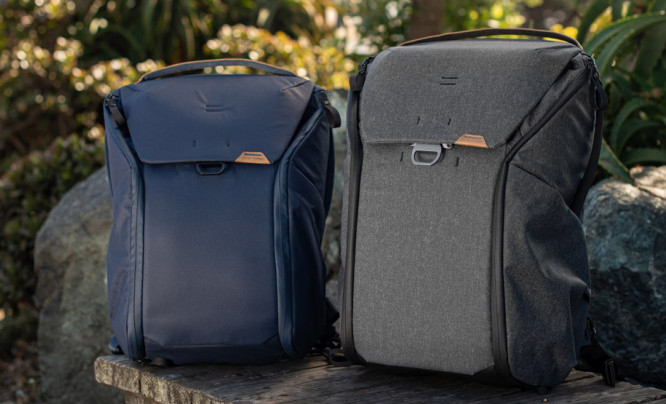 Peak Design Everyday Line V2 - druga generacja uniwersalnych plecaków i toreb fotograficznych. Odświeżona konstrukcja i dwa nowe modele