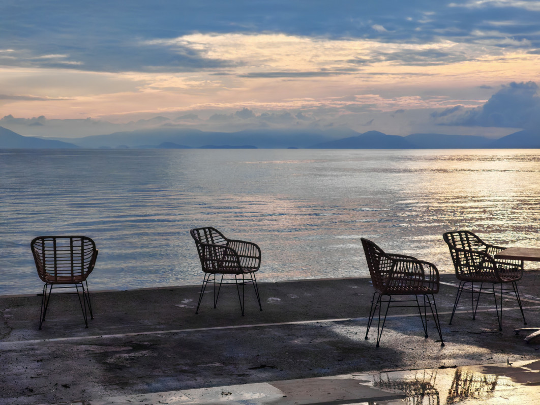 1/3600 s, f/2.4, ISO 50, aparat tele