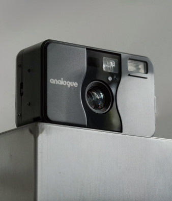 Analogue aF-1 - współczesna analogowa małpka z finalnym prototypem i datą premiery. Czy to w końcu kompakt, na jaki czekamy?