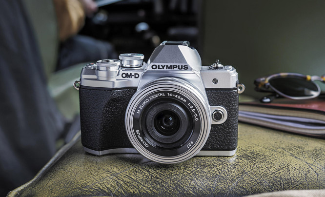  Olympus OM-D E-M10 Mark III - lepszy autofokus i filmy 4K