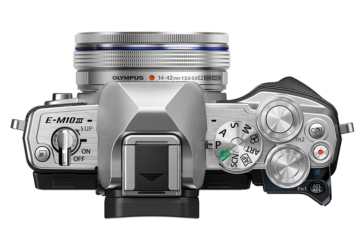 Olympus OM-D E-M10 Mark III - lepszy autofokus i filmy 4K