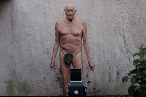 „Proszę nie siadać” - dokument o kultowym fotografie Wojciechu Plewińskim
