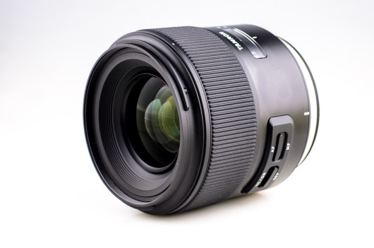 Tamron SP 35 mm f/1.8 Di VC USD 