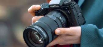 Nowy firmware Fujifilm X-H2S poprawia skuteczność śledzenia i dodaje nowe funkcje