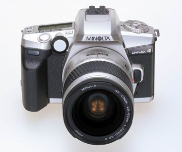 Dynax 4 - nowa lustrzanka Minolty