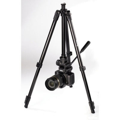 Delta Pro - nowe statywy Hama