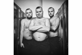 fot. Przemysław Kot, z cyklu "Men’s cloackroom", 3. miejsce w kategorii Portrait / MonoVisions Photography Awards 2020