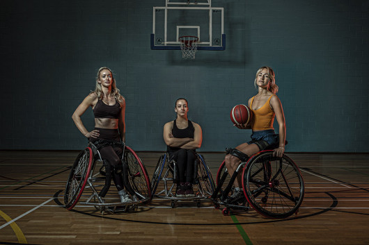 Fot. Peter Muller, z serii Ballers, 
Sports Photographer Of the Year (Sekcja profesjonalna) / IPA 20224
