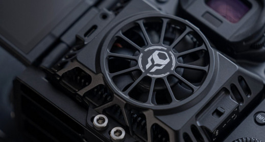 Tilta Cooling System - moduł chłodzenia do EOS-a R5 i R6 już dostępny. Tylko czy cokolwiek daje?