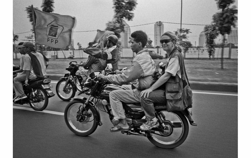 fot. Yunghi Kim, Paula Bronstein Jakarta, Indonezja 1998. 