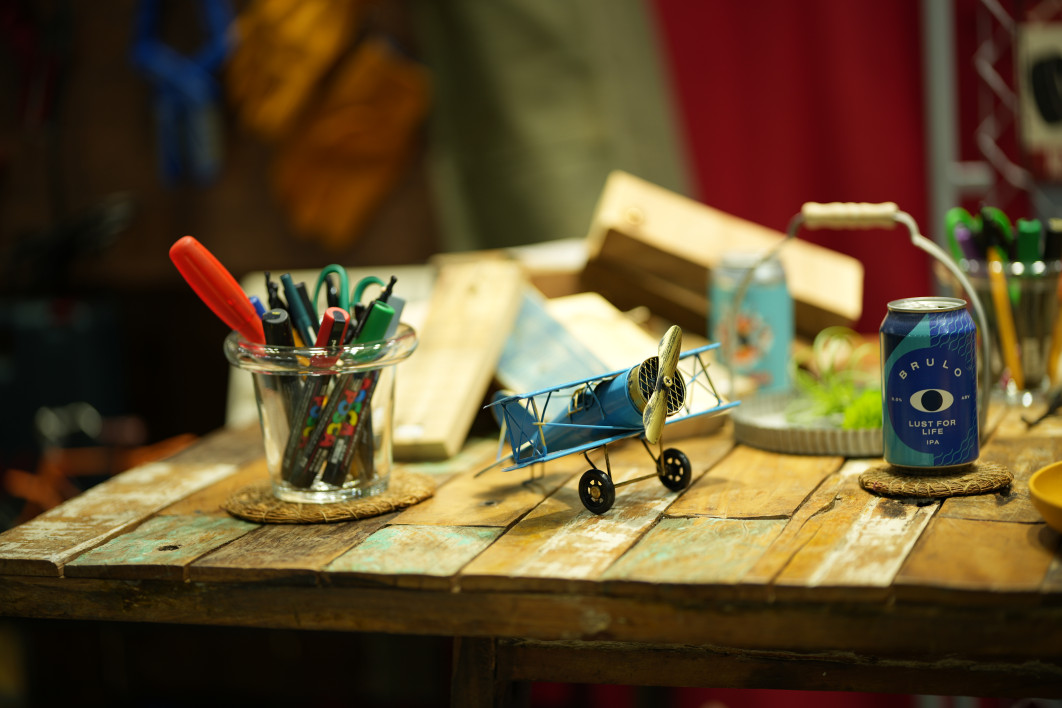 1/160 s, f/1.4, ISO 100, 85 mm