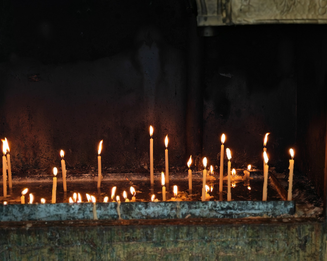 1/100 s, f/2.8, ISO 160, aparat tele