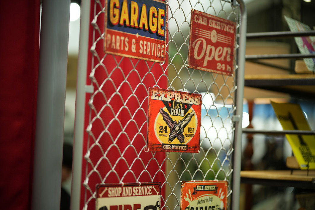 1/160 s, f/1.4, ISO 100, 85 mm