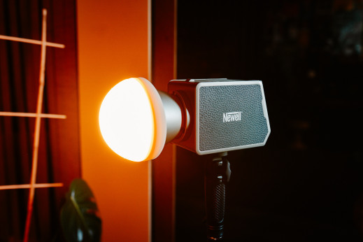 Newell Zora 90 - mobilne i wszechstronne lampy LED do fotografii i filmu