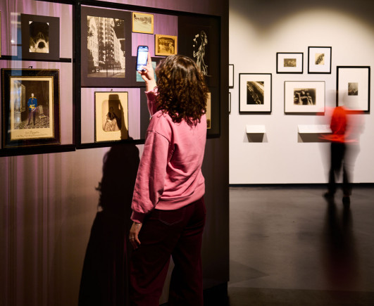 Monochrom nie jest czarno-biały. Wyjątkowa wystawa w Muzeum Fotografii w Krakowie