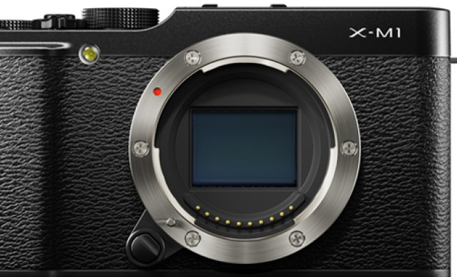 Fujifilm X-M1 + obiektyw XF18-55mm w cenie 1 PLN