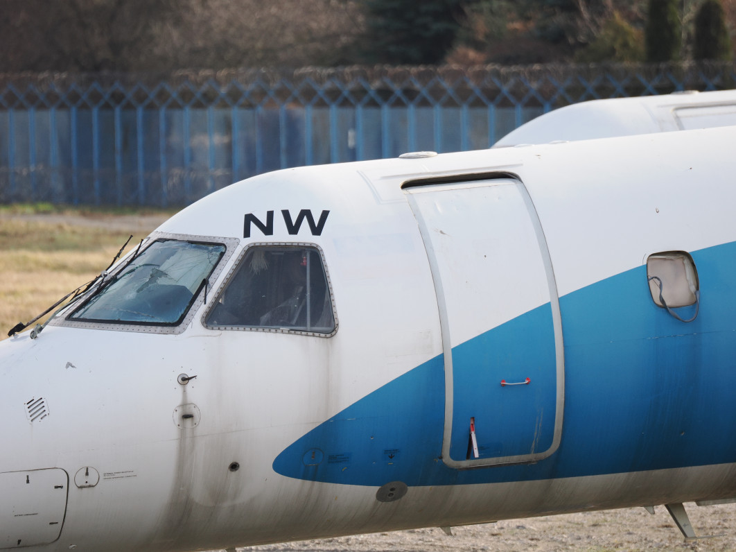 1/640 s, f/6.3, ISO 640, 400.0 mm