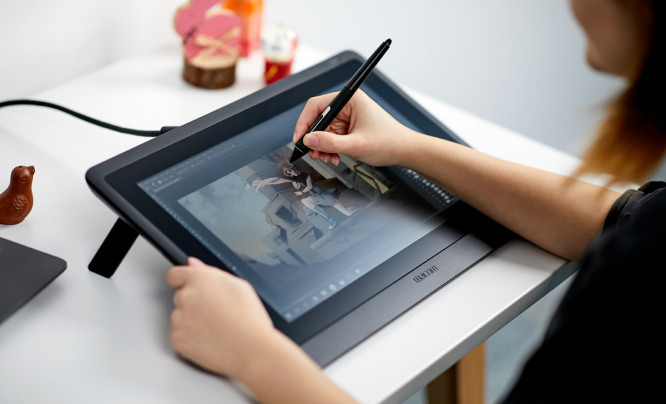 Wacom Cintiq 16 - tablet graficzny z ekranem Full HD w zasięgu osób z mniejszym budżetem