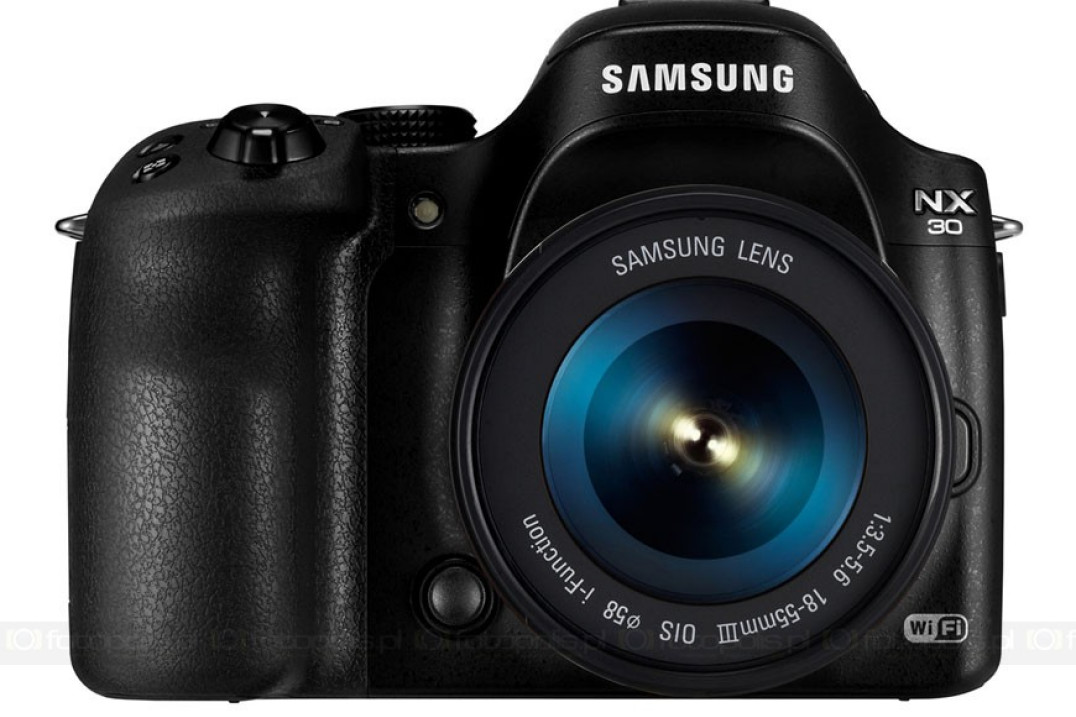 Samsung NX30