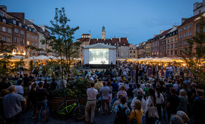  18 sierpnia pierwsza Noc Fotografii w Warszawie