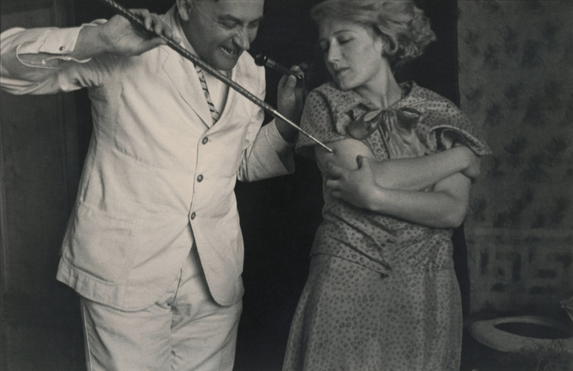 fot. Stanisław Ignacy Witkiewicz (Witkacy), "Zastrzyk narkotyczny", 1931