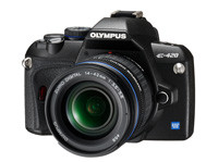 Olympus E-420 - najmniejsza i najlżejsza lustrzanka