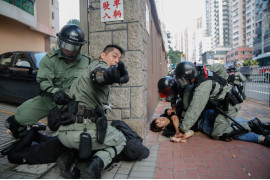 fot. Witold Dobrowolski (1. Miejsce w kat. Editorial: General news / ND Awards 2020<br></br><br></br>Seria dokumentuje zeszłoroczne protesty antyrządowe w Hong Kongu.