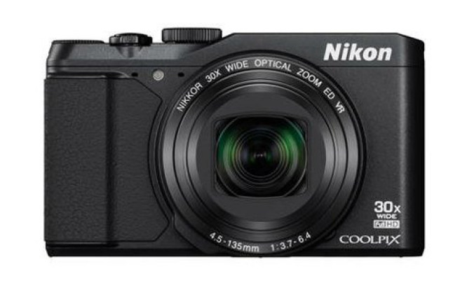 Coolpix S9900 i S7000 - nowe kompakty Nikona