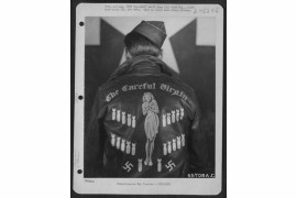 Kurtki załóg bombowców / Bomber Jackets series, 1945 (c) US National Archives and Records Administration