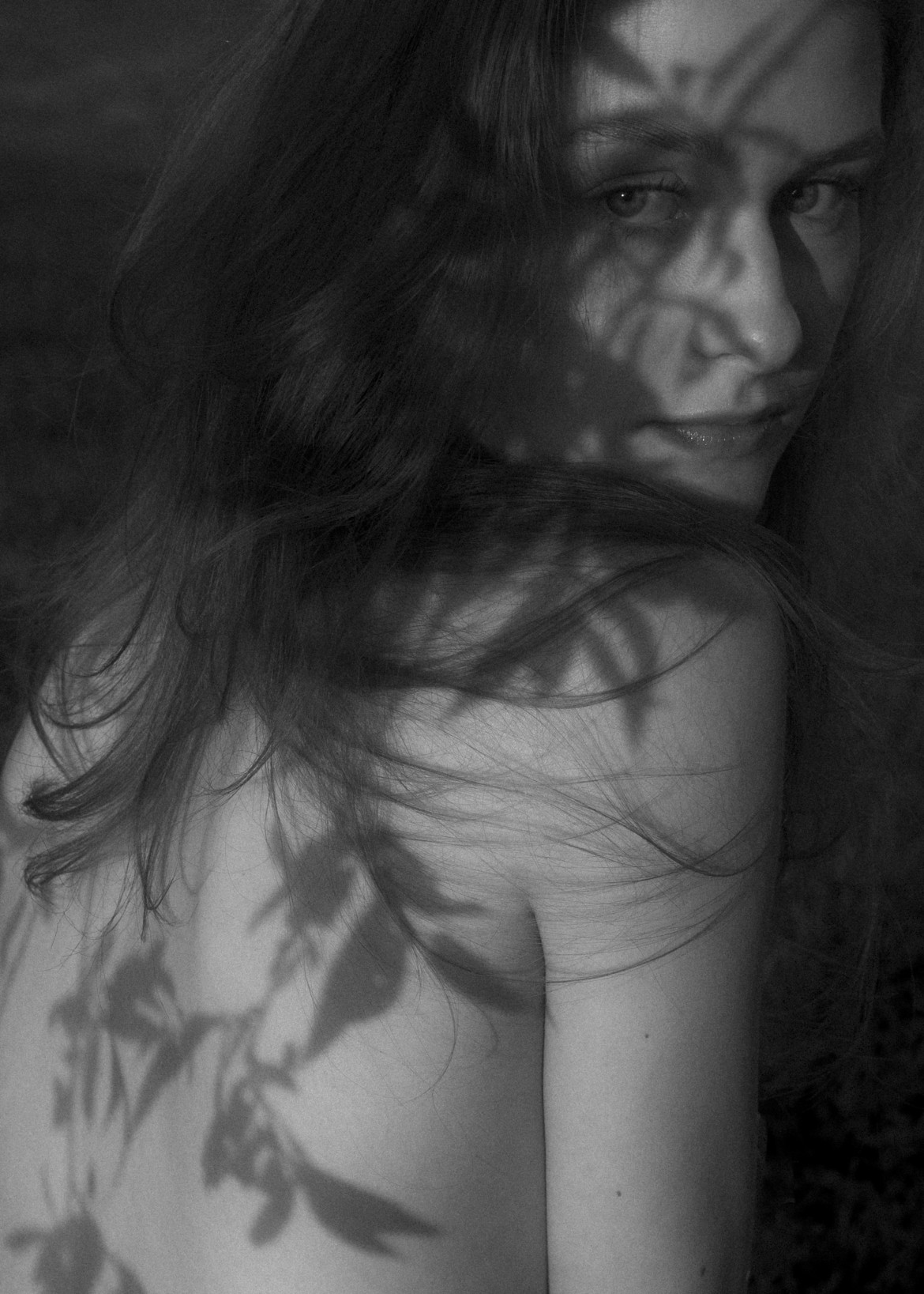 Dyplom w Szkole Kreatywnej Fotografii - Krakowskie Szkoły Artystyczne
Student: Maja Rembak
Tytuł: Zapach Jaśminu
Prowadzący: Michał Massa Mąsior