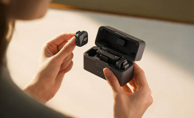 DJI Mic Mini - superlekkie, małe i niedrogie mikrofony na start