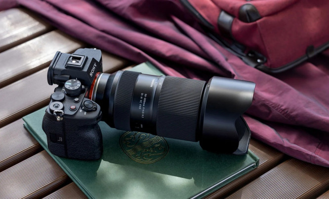 Tamron 50-300 mm f/4.5-6.3 Di III VC VXD - popularny zoom teraz z szerszym zakresem ogniskowych