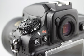 Nikon D810 tryb cichych zdjęć seryjnych