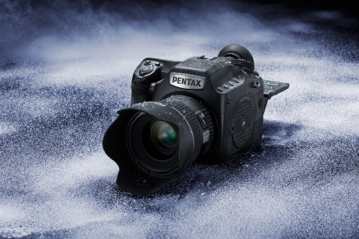 Kup średnioformatowy aparat Pentax 645Z, a obiektyw otrzymasz za złotówkę