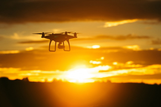 Filmujesz dronem? Ta mapa pokaże ci jakie prawa obowiązują w większości krajów świata