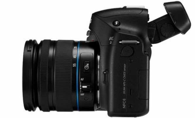 Samsung NX30 i Samsung 16-50 mm f/2-2,8 S ED OIS - pierwsze wrażenia