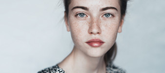 Wspólne dzieło w portrecie – czyli o interakcji fotografa z modelką