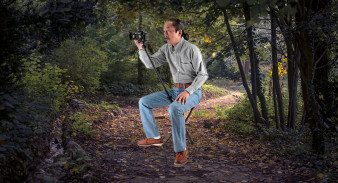 Velbon Chairpod - osobliwy statyw dla strudzonych fotografów. Genialny czy bezużyteczny?