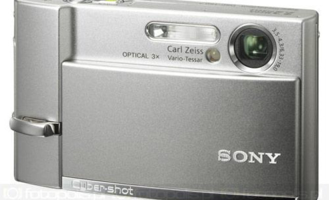  Sony Cyber-shot DSC-T50 - stabilizacja i dotykowy ekran
