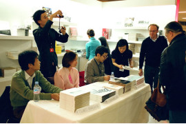 stoisko japońskiego wydawcy Tosei-sha
