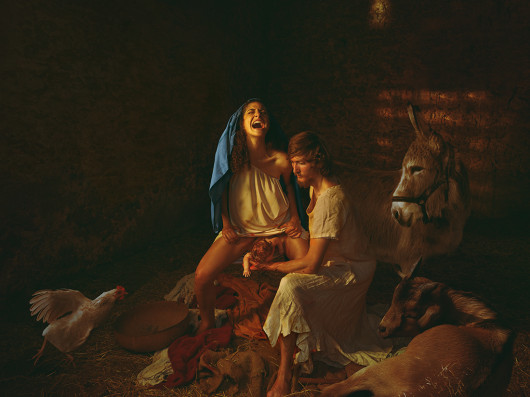 fot. Natalie Lennard, Creation of Man, z cyklu Birth Undisturbed. ND Photographer of the Year / ND Awards 2020