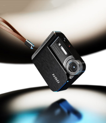 Lata 2000 powracają. NBD P100 przywołuje magię kompaktowych digicamów