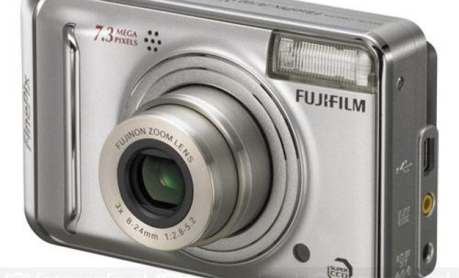  Fujifilm FinePix A700 - amatorskie 7 Mp