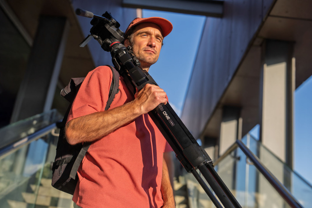 Manfrotto ONE - test hybrydowego statywu do fotografii i wideo